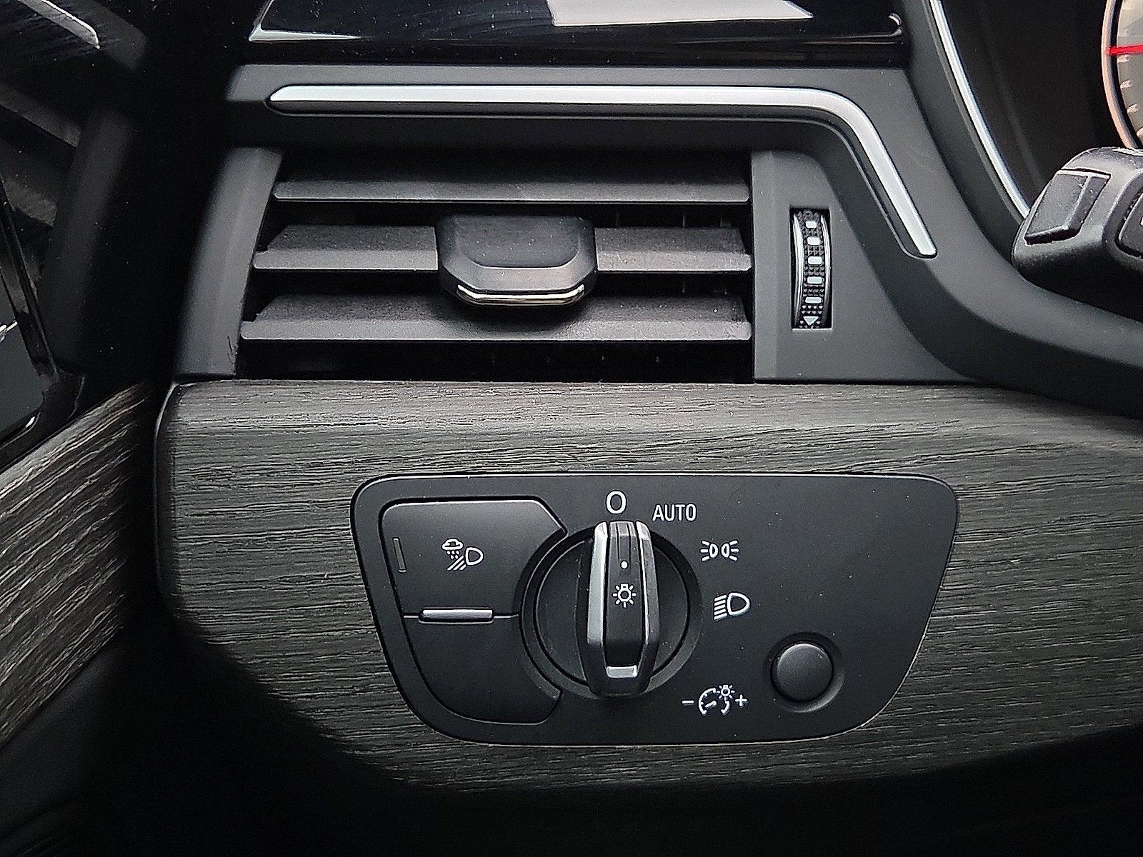 2024 Audi A5 Sportback Premium Plus 45 TFSI quattro S tronic