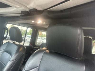 2021 Jeep Wrangler Unlimited Sahara Altitude