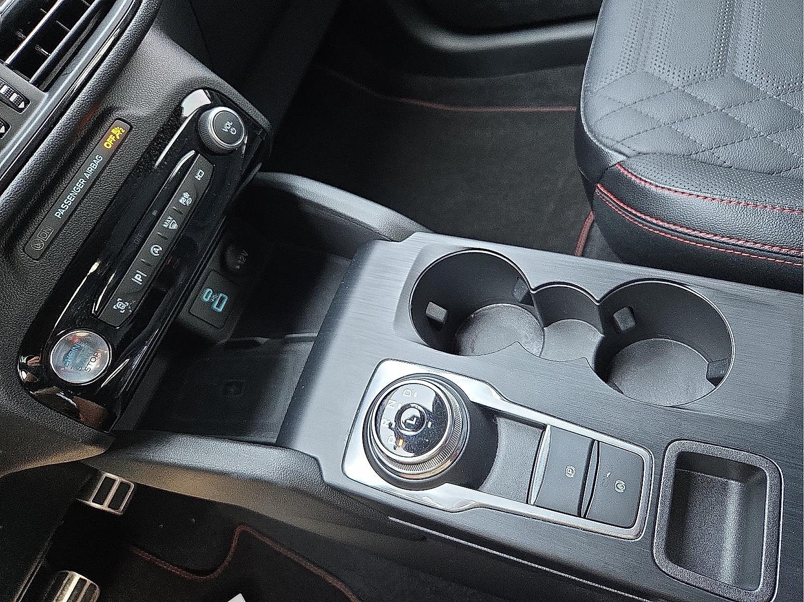 2023 Ford Escape ST-Line Elite