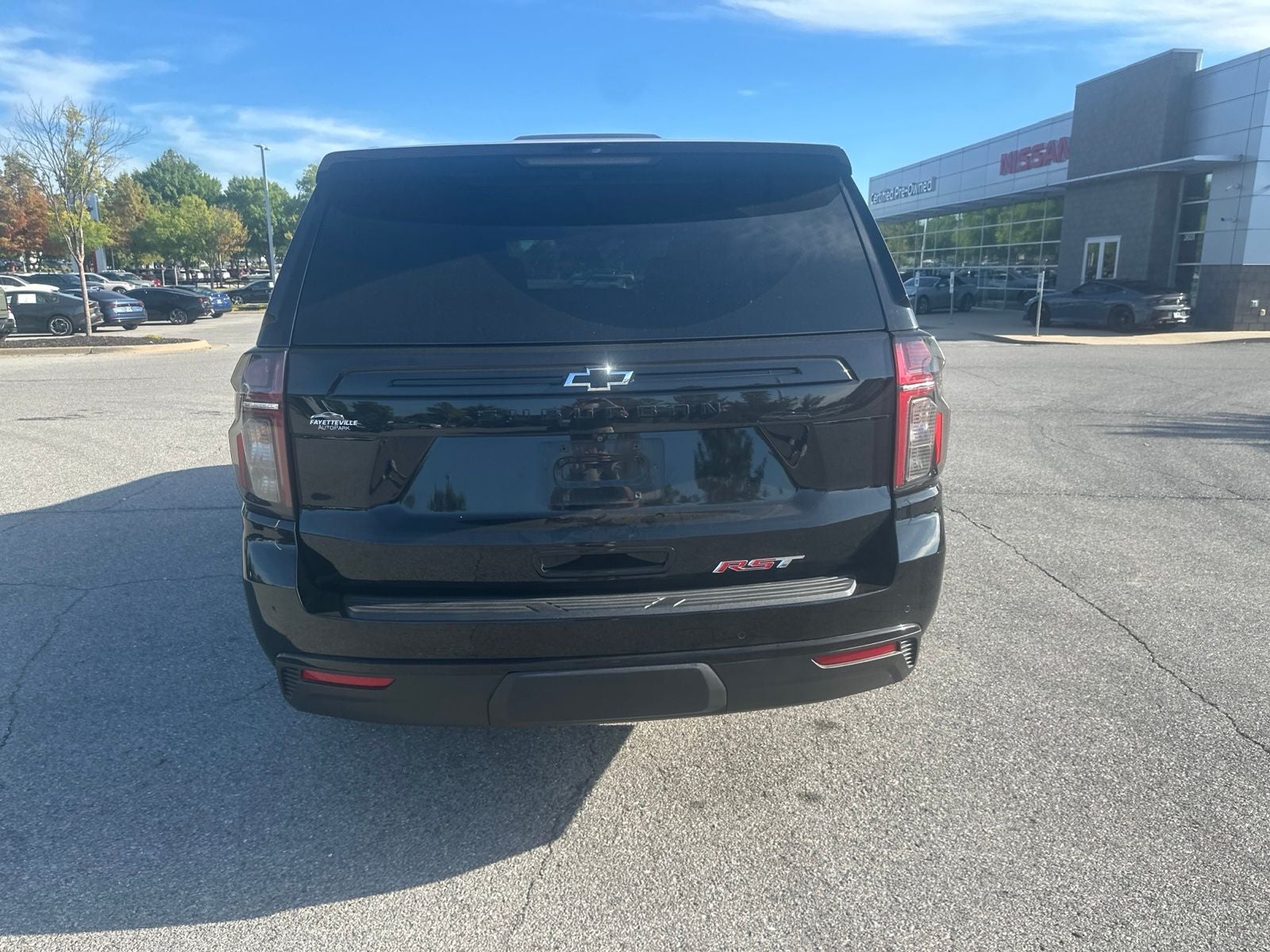 2023 Chevrolet Suburban RST