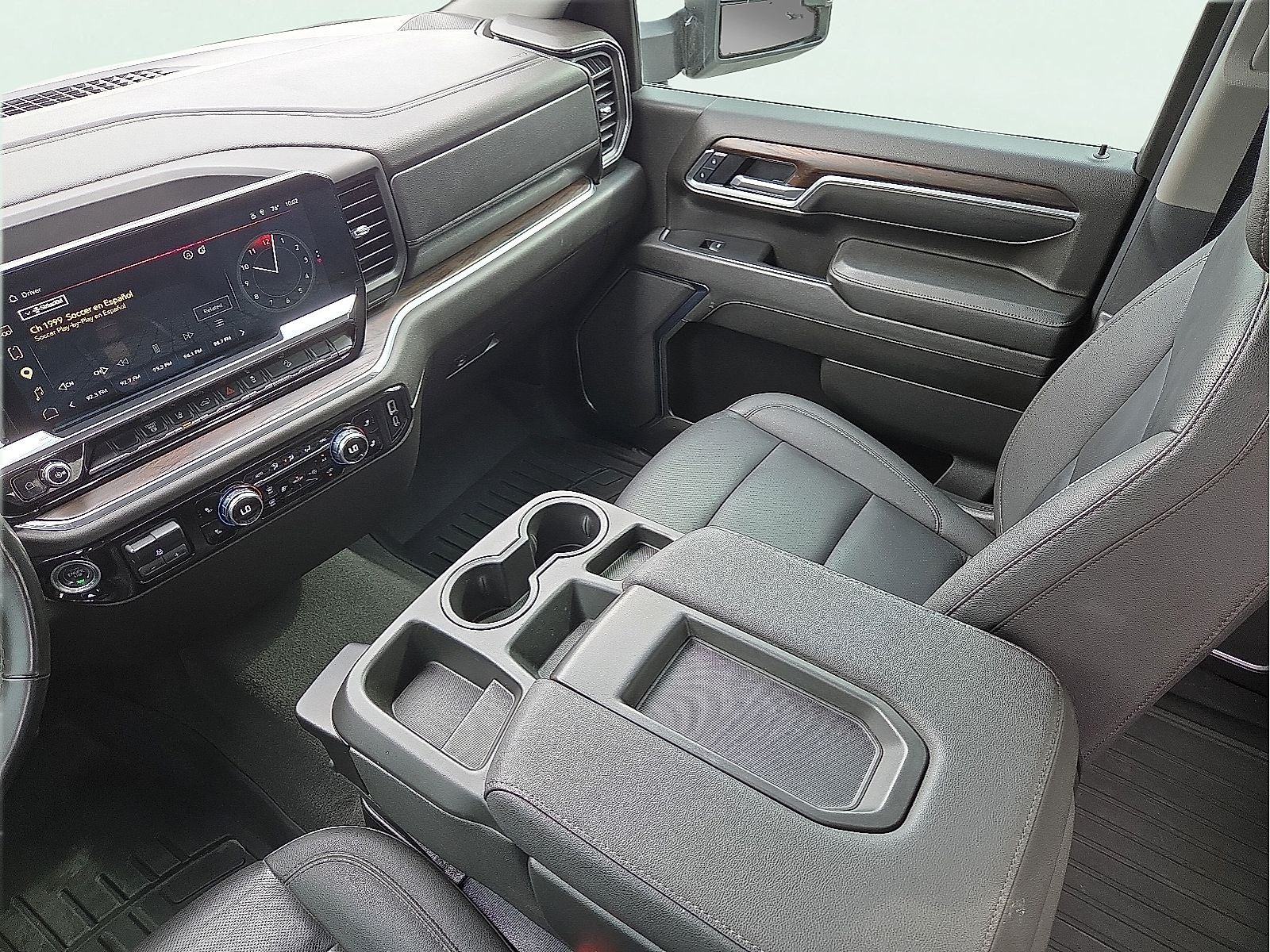 2025 GMC Sierra 2500HD SLT