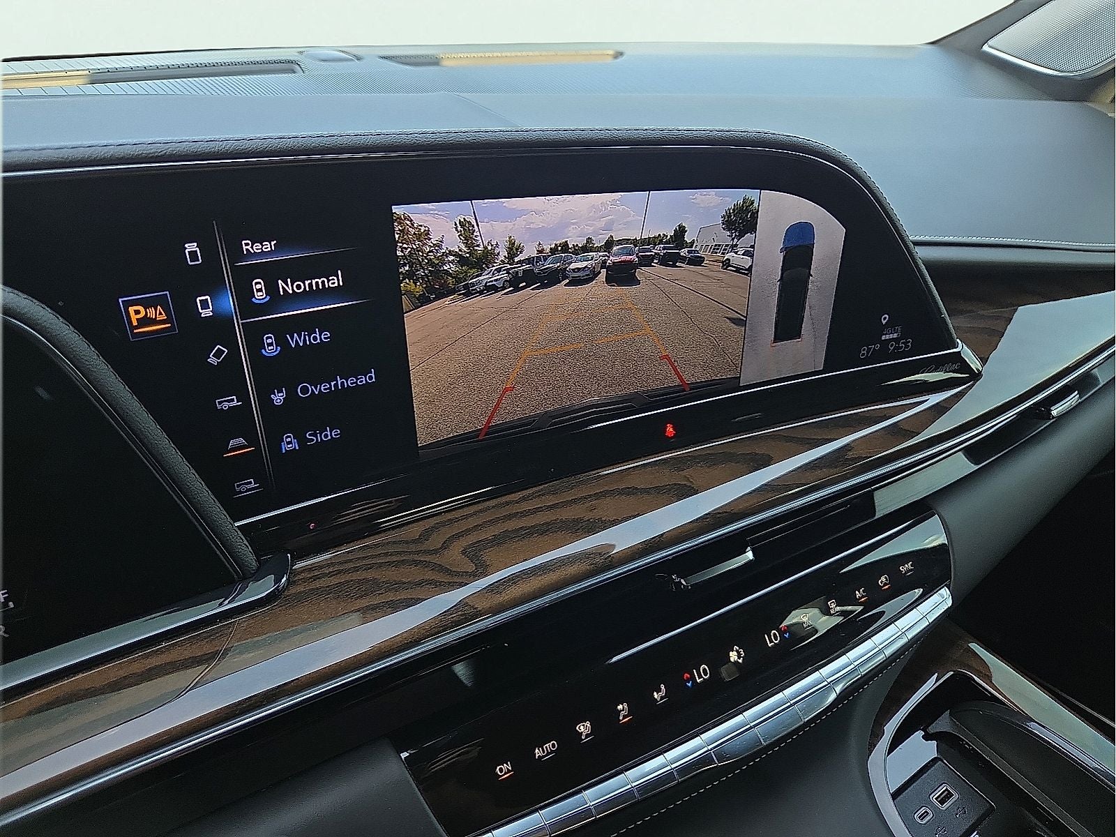 2023 Cadillac Escalade Sport Platinum