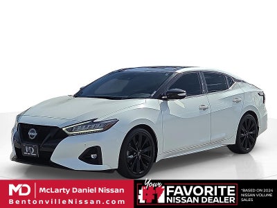 2023 Nissan Maxima SR