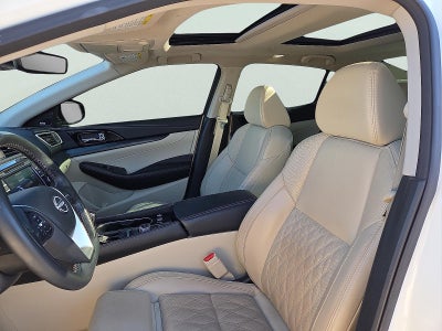 2023 Nissan Maxima Platinum