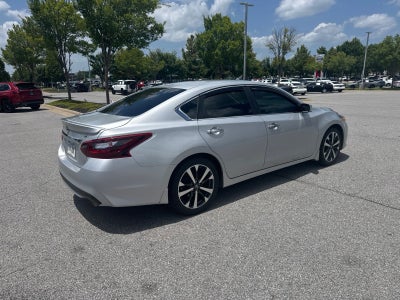 2017 Nissan Altima 2.5 SR