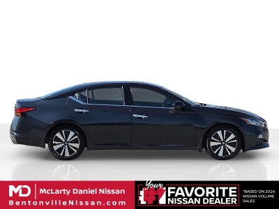 2022 Nissan Altima 2.5 SL
