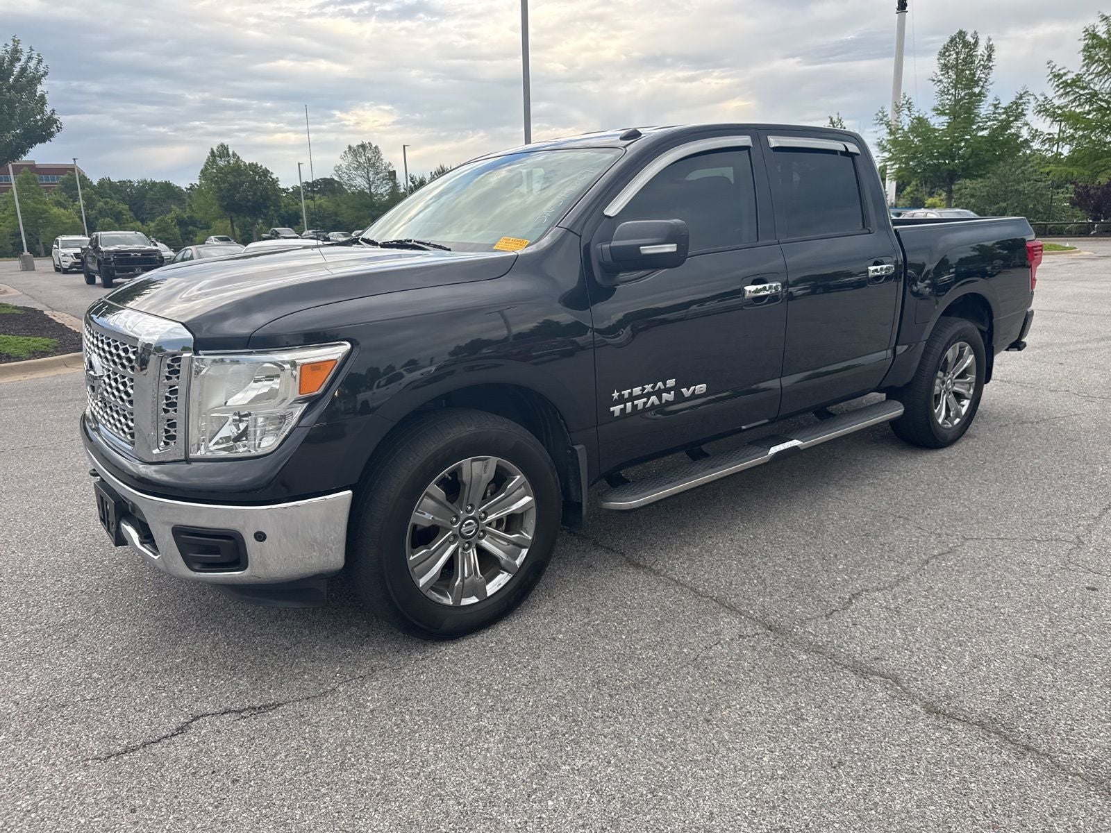 2018 Nissan Titan SV
