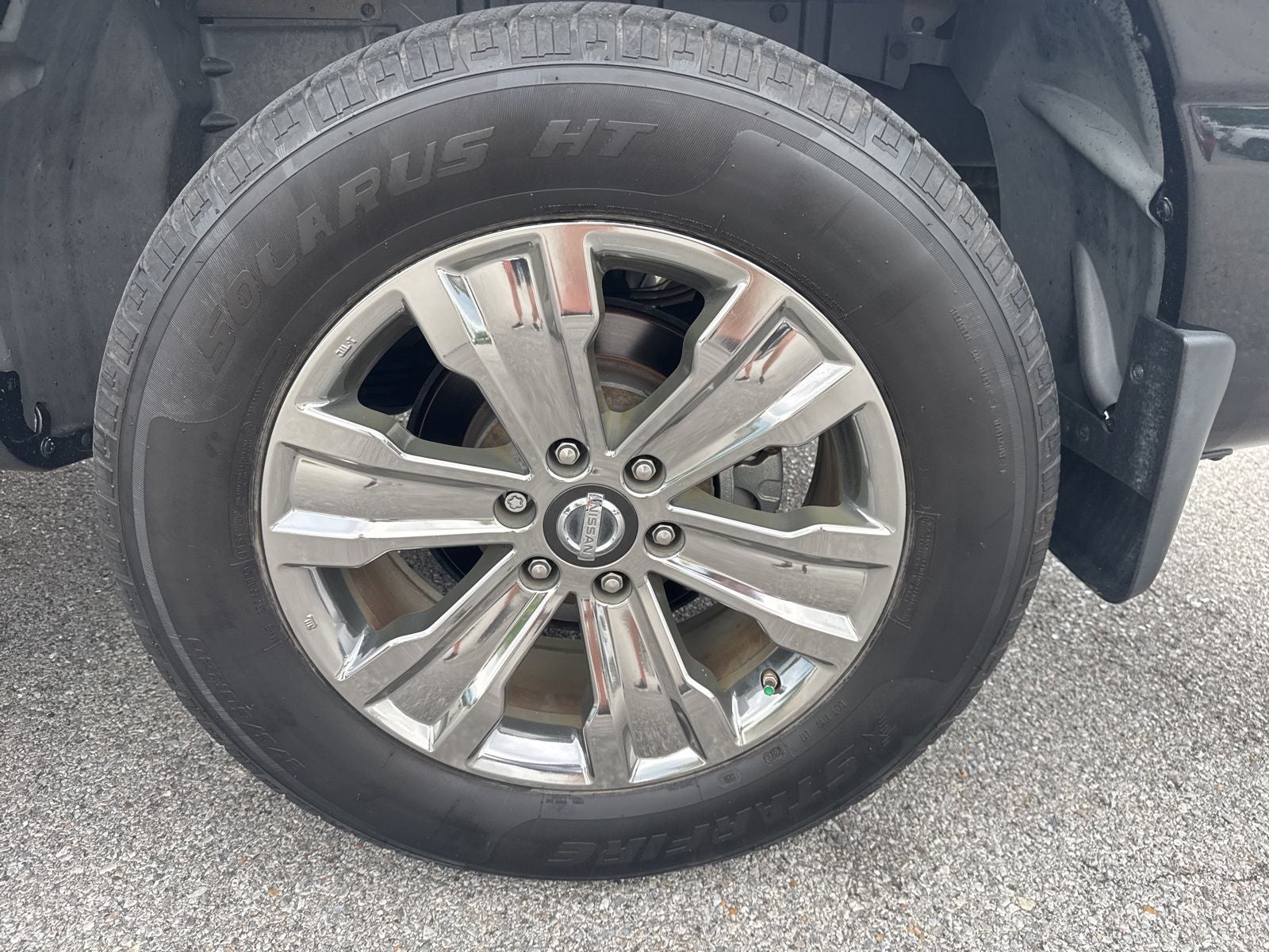 2018 Nissan Titan SV