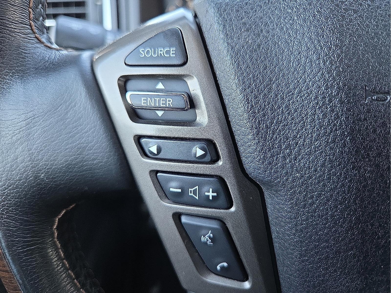 2021 Nissan Titan Platinum Reserve