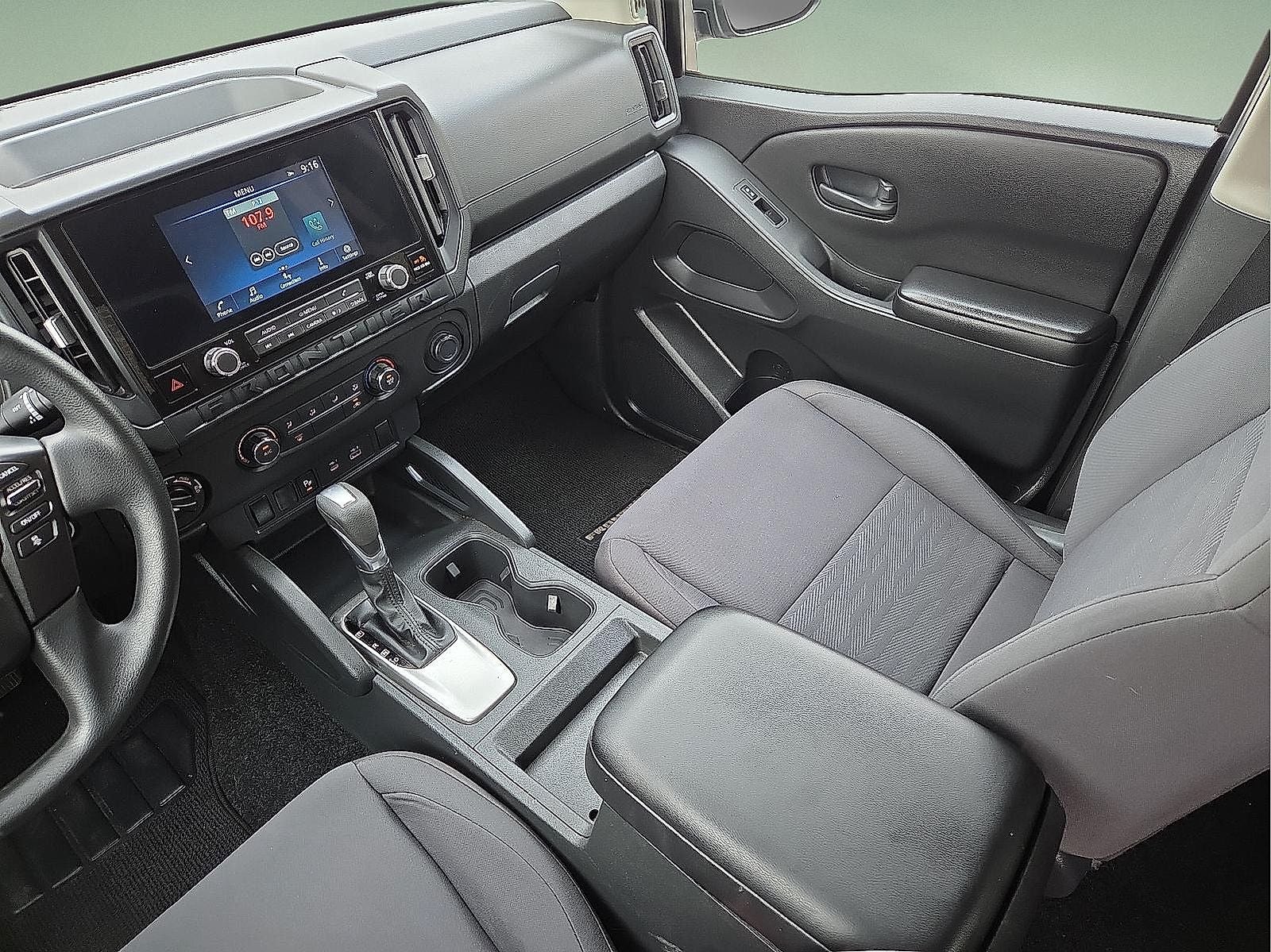 2025 Nissan Frontier S