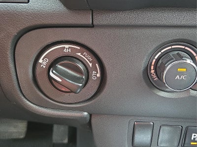 2025 Nissan Frontier S