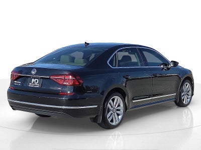 2017 Volkswagen Passat SEL Premium