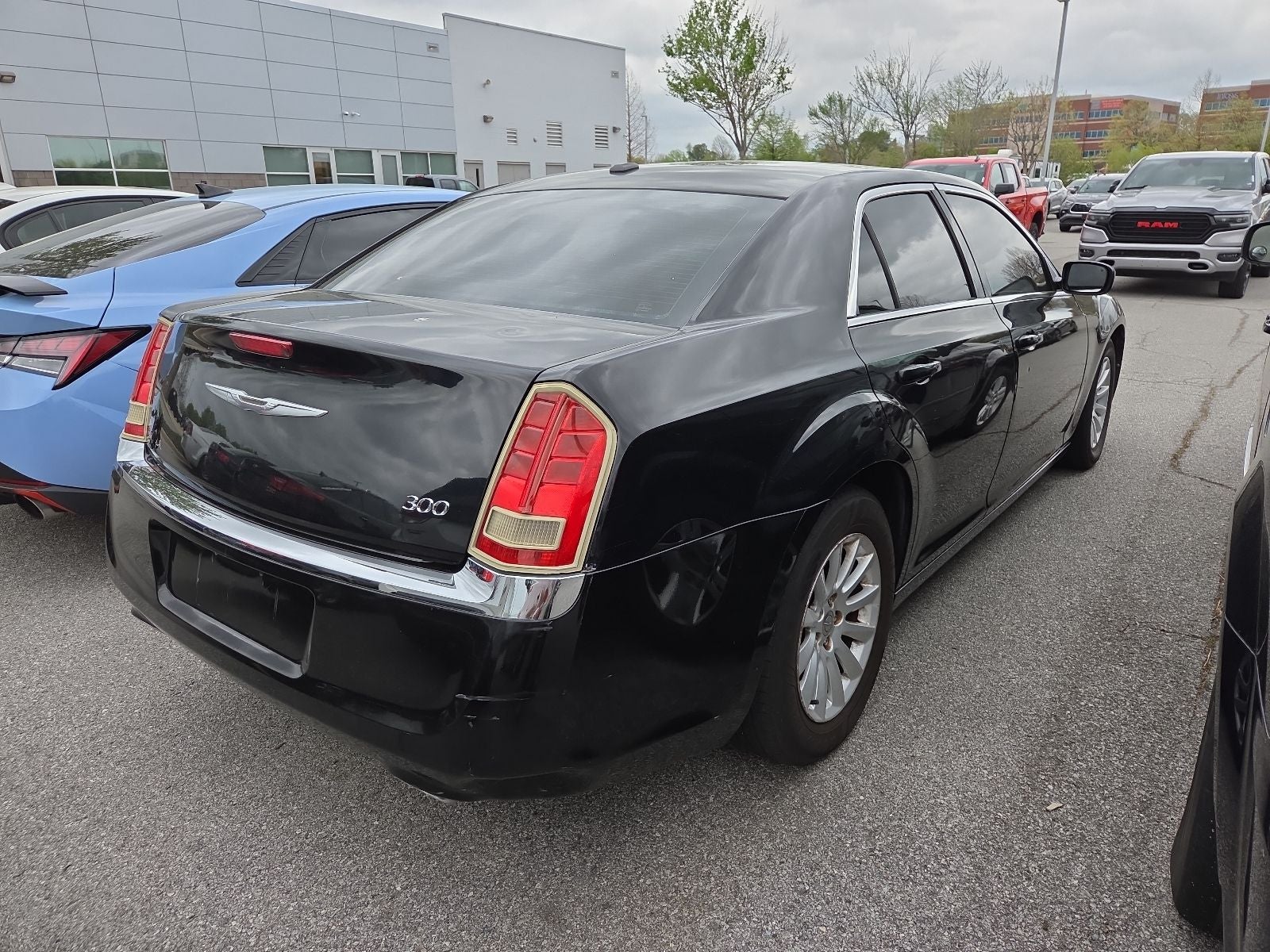 2013 Chrysler 300 Base
