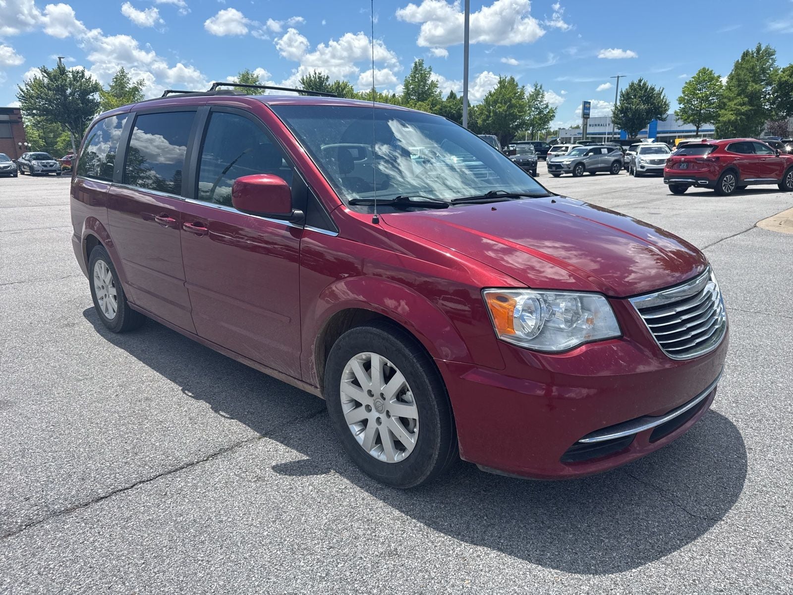 2016 Chrysler Town & Country LX