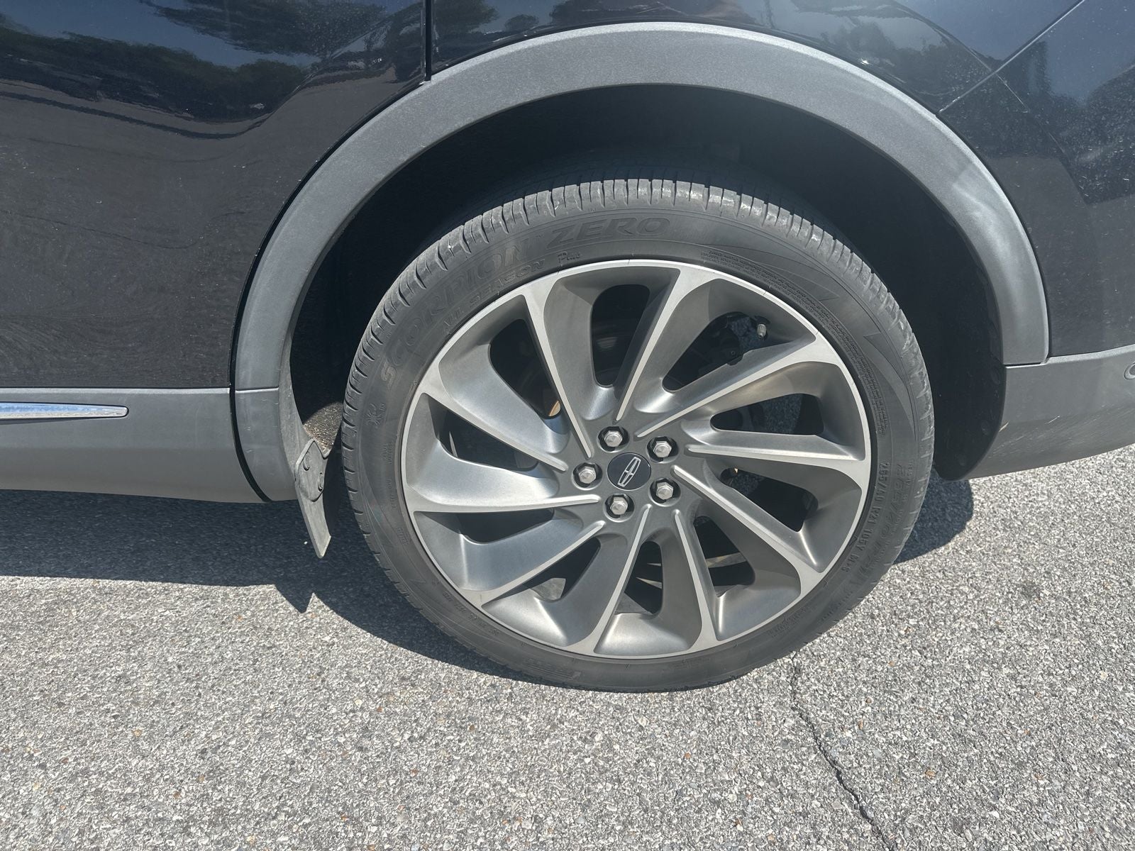 2020 Lincoln Nautilus Reserve