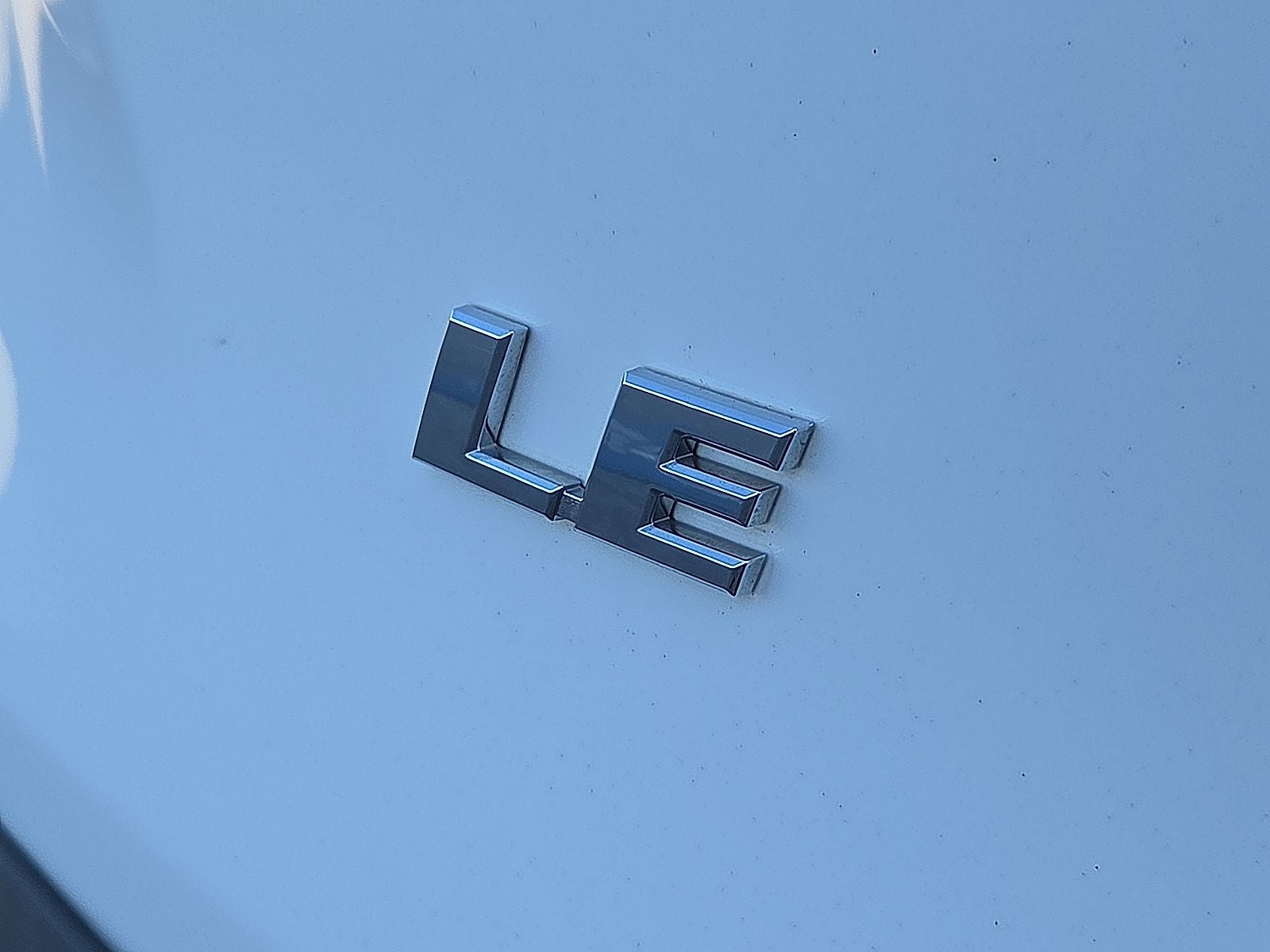 2020 Toyota RAV4 LE