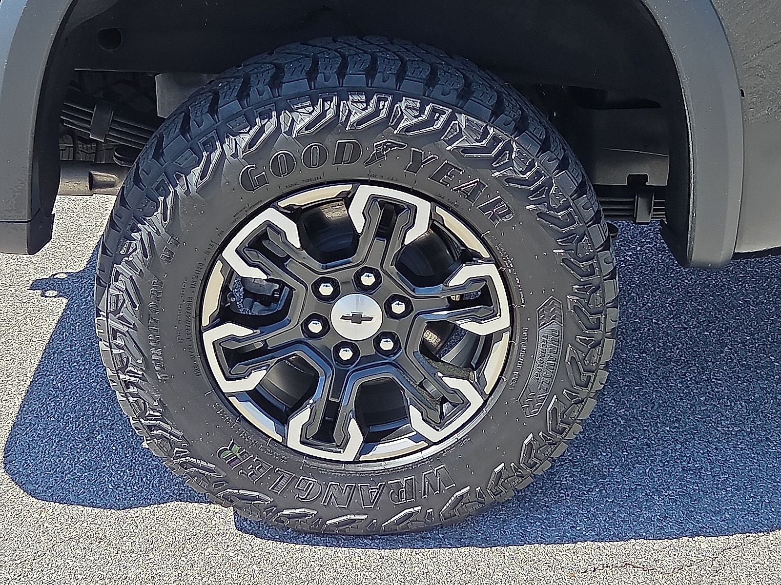 2024 Chevrolet Silverado 1500 ZR2