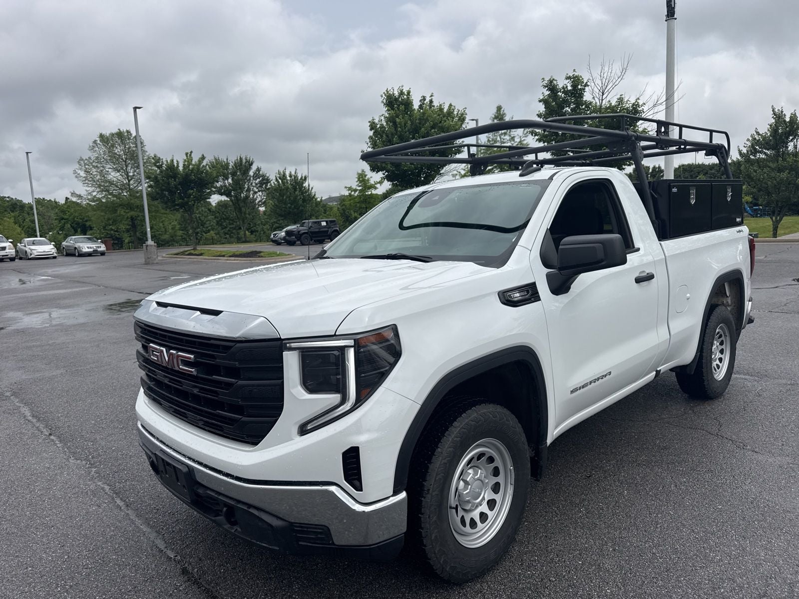 2025 GMC Sierra 1500 Pro