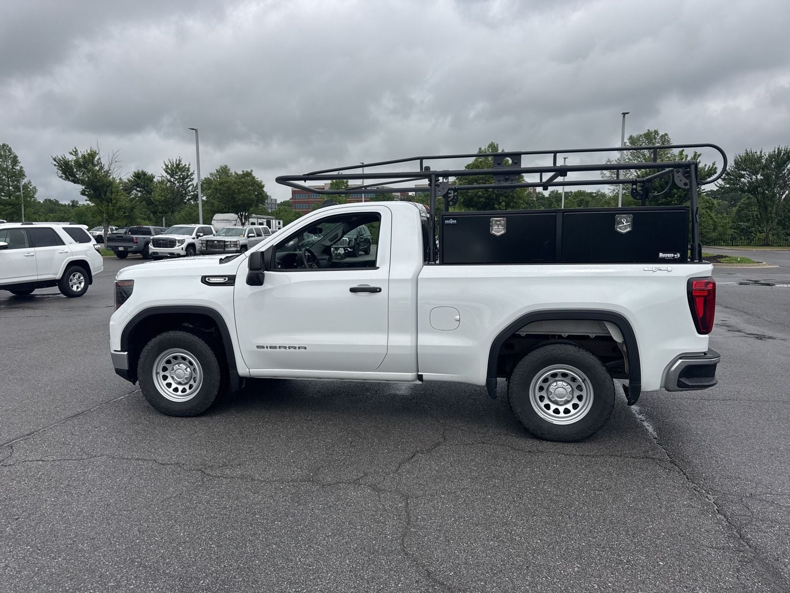 2025 GMC Sierra 1500 Pro