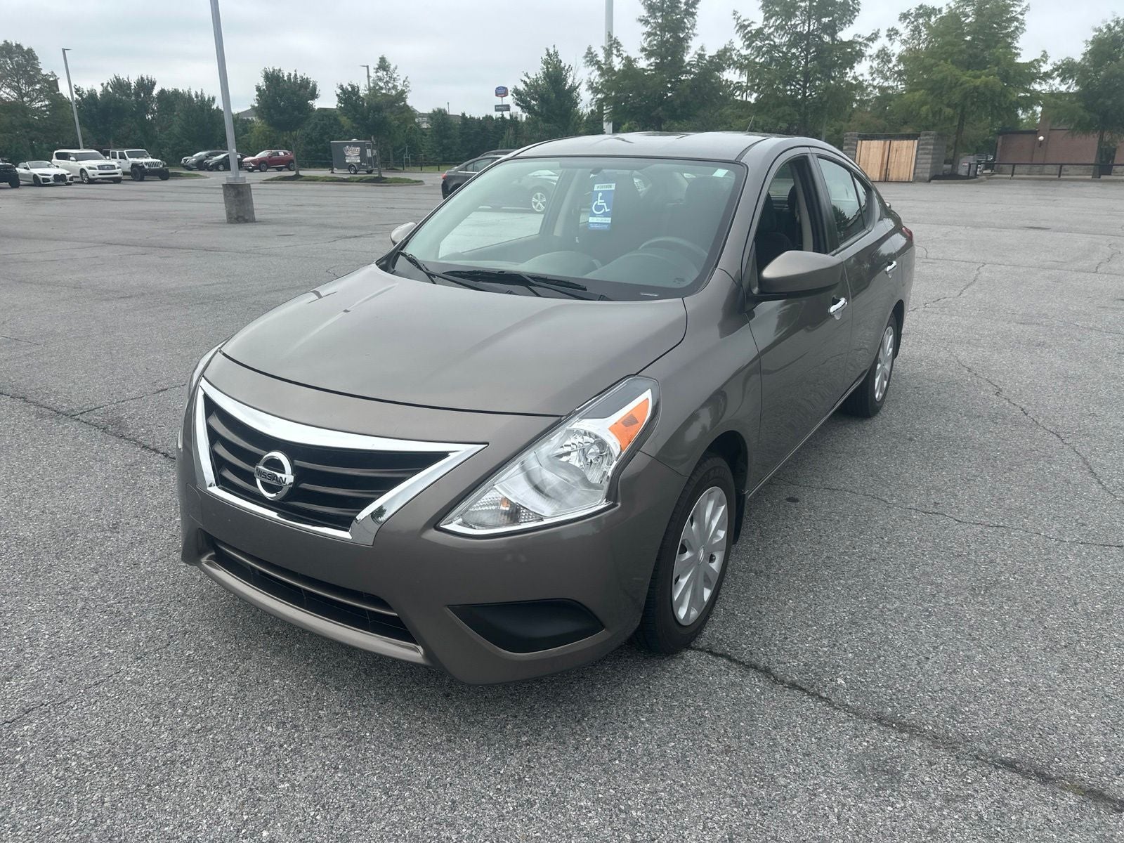 2017 Nissan Versa 1.6 SV