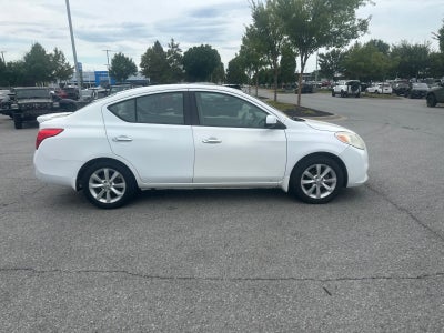2014 Nissan Versa 1.6 SL