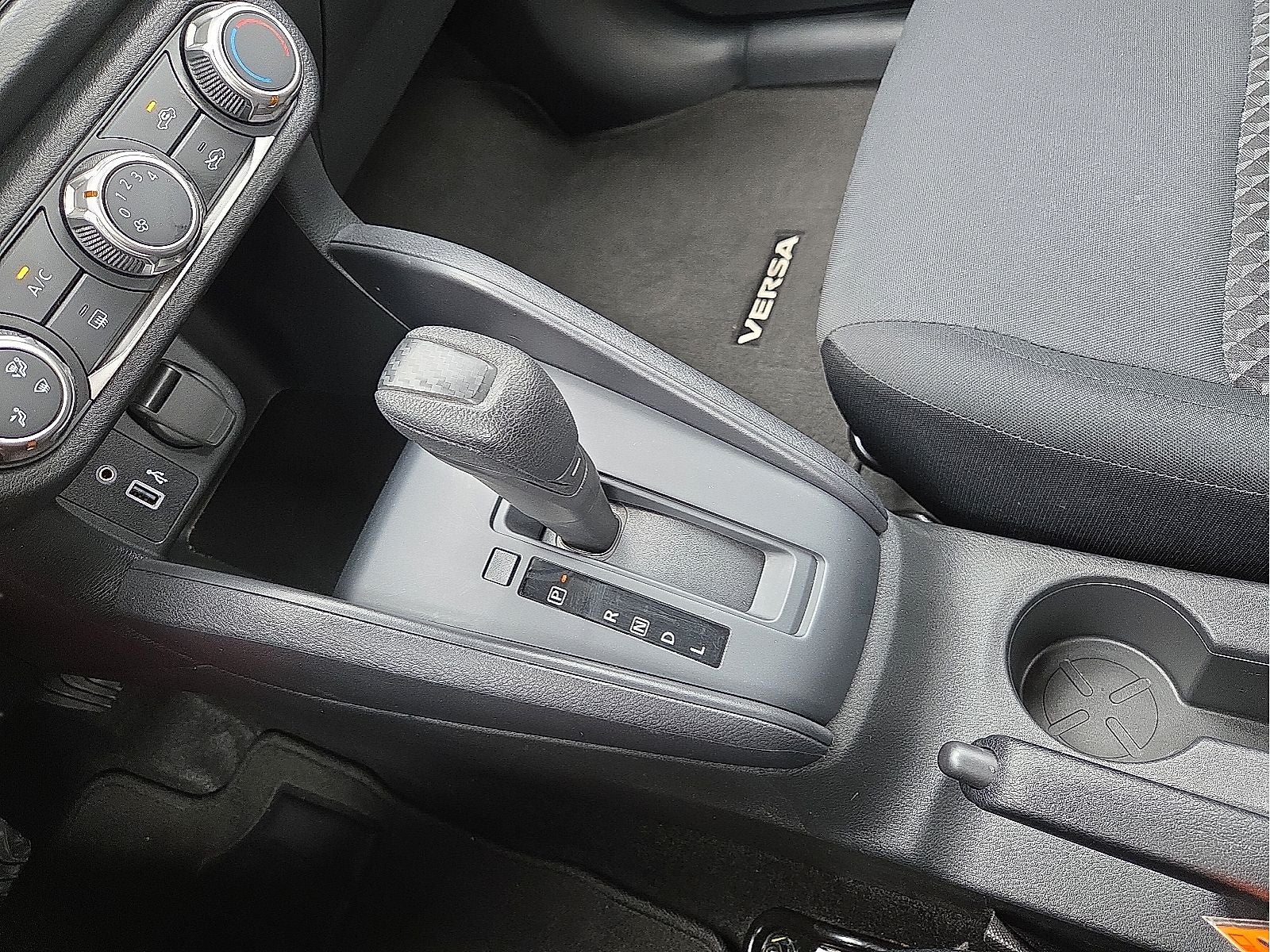 2024 Nissan Versa 1.6 S