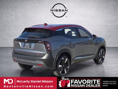 2025 Nissan Kicks SR