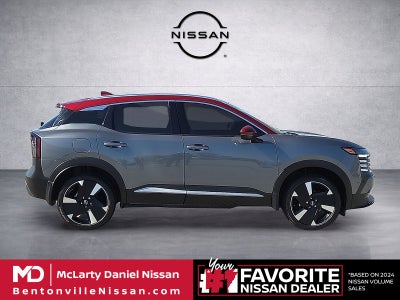 2025 Nissan Kicks SR