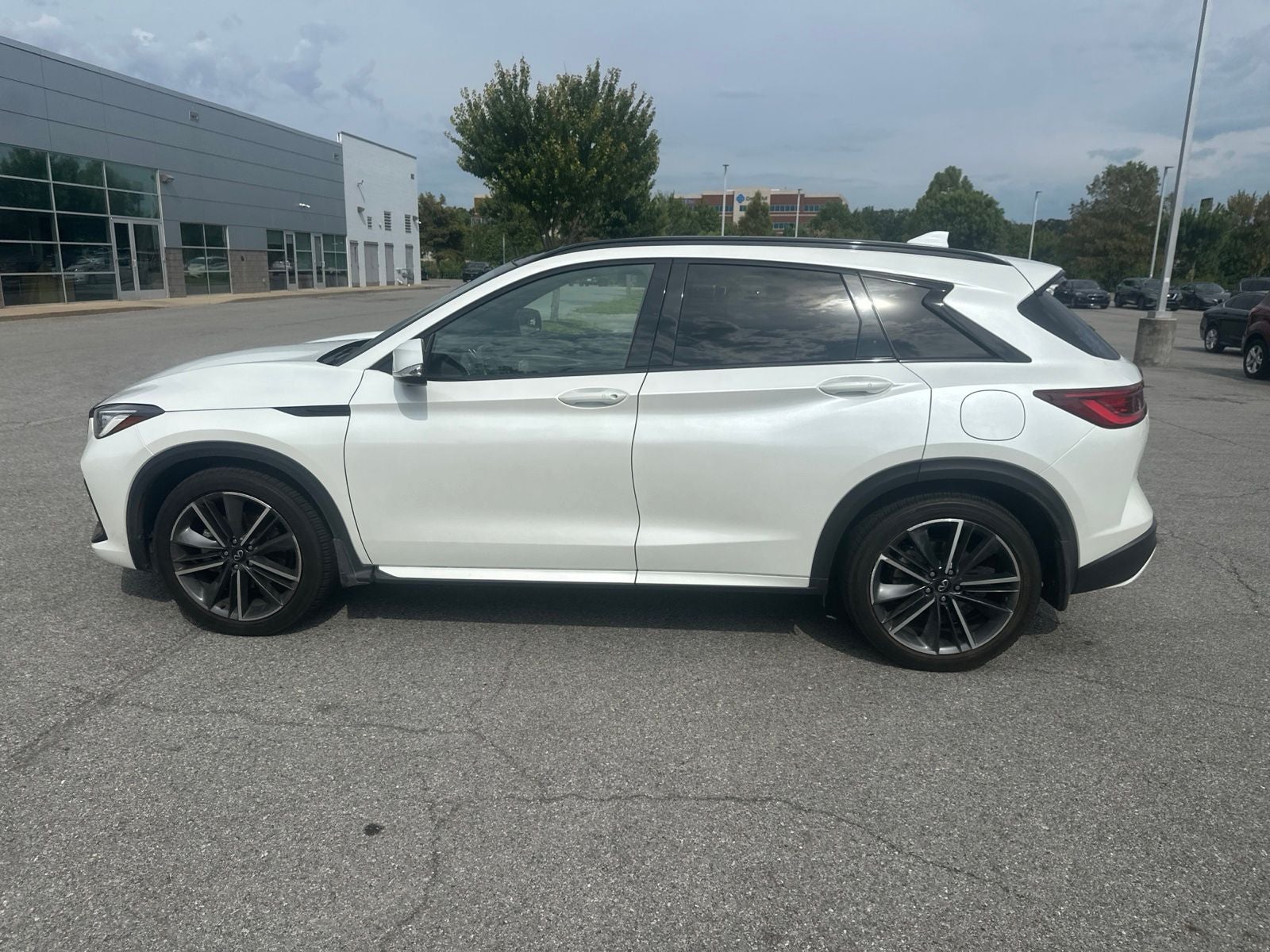 2024 INFINITI QX50 SPORT