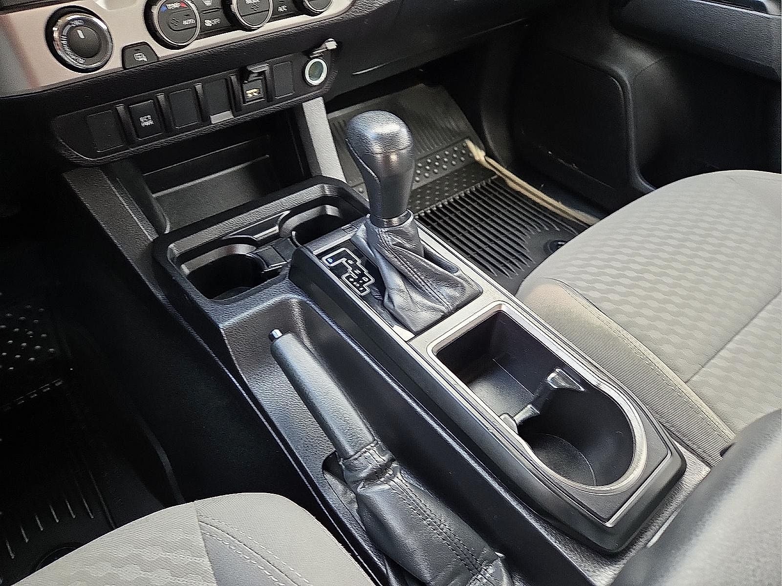 2023 Toyota Tacoma V6