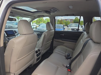 2016 Honda Pilot EX-L w/Rear Entertainment System