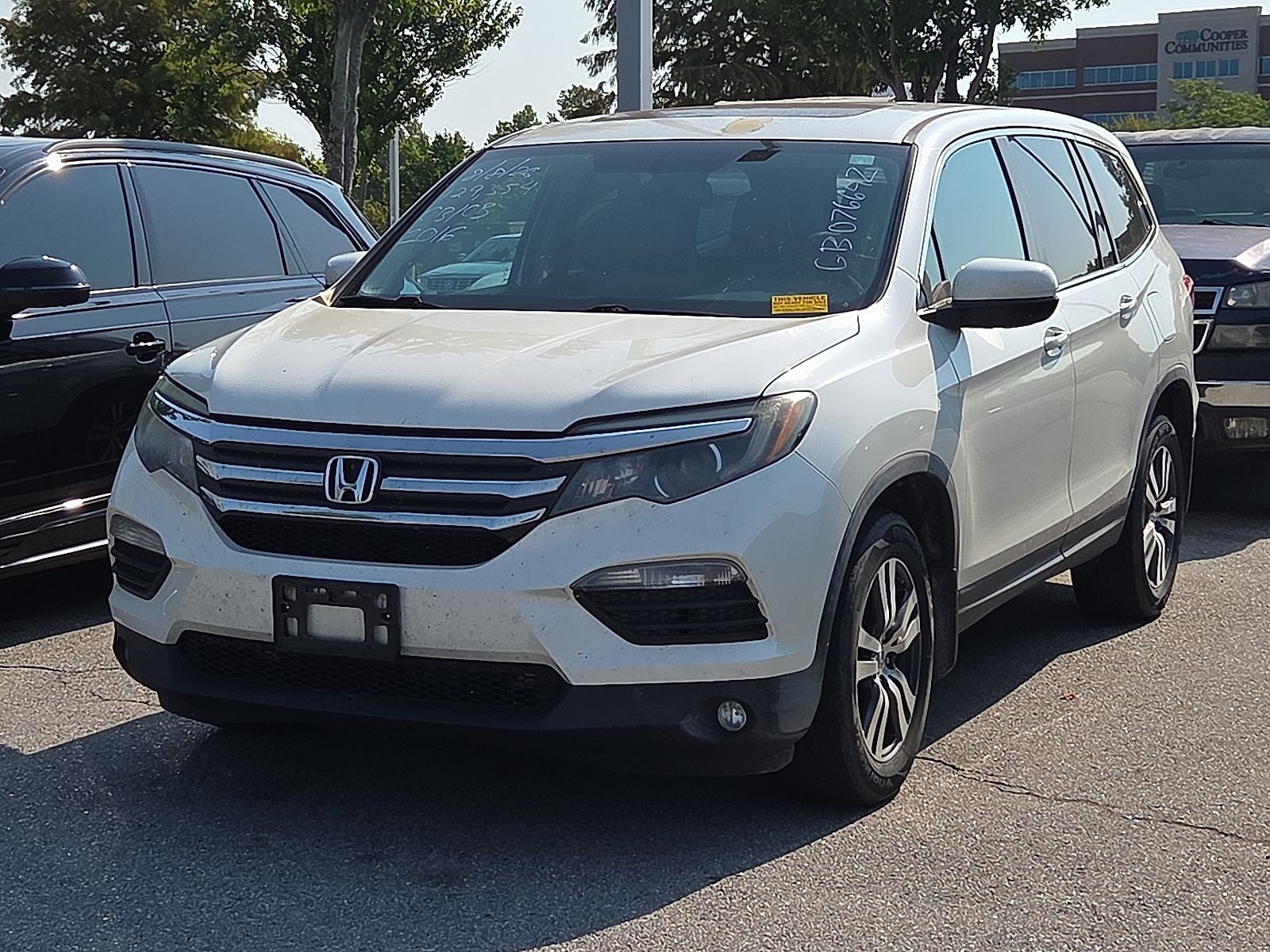 2016 Honda Pilot EX-L w/Rear Entertainment System