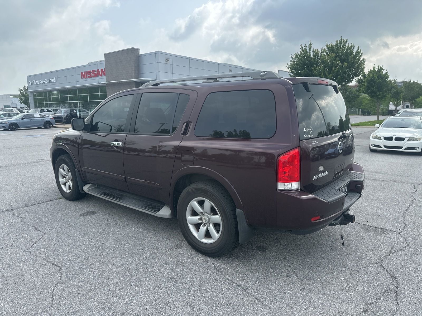 2013 Nissan Armada SV