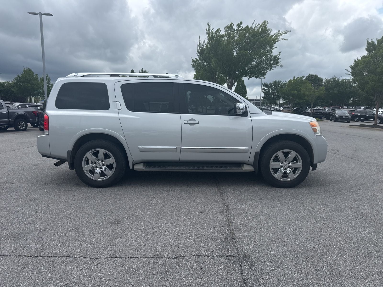 2013 Nissan Armada Platinum
