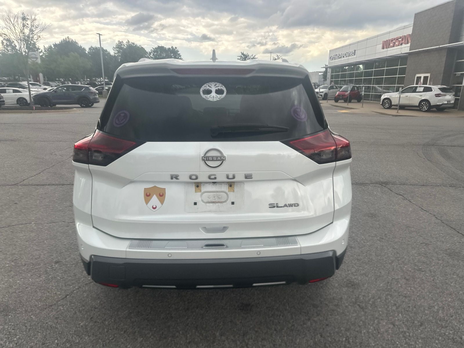 2024 Nissan Rogue SL