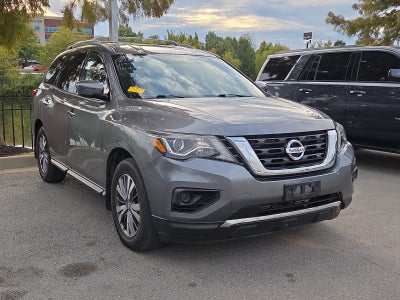 2020 Nissan Pathfinder S