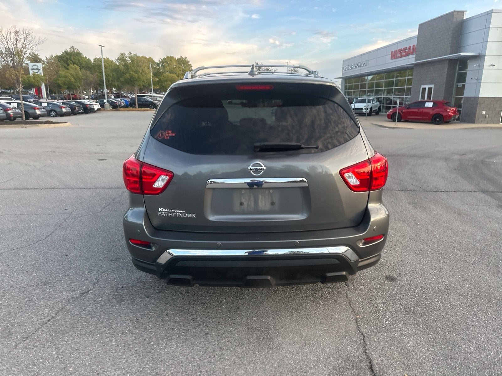 2020 Nissan Pathfinder S