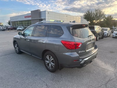 2020 Nissan Pathfinder S