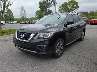 2020 Nissan Pathfinder SV
