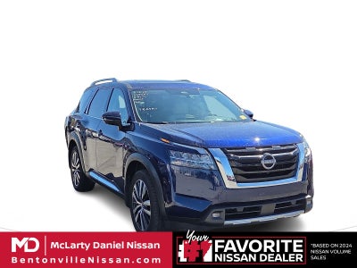 2022 Nissan Pathfinder Platinum