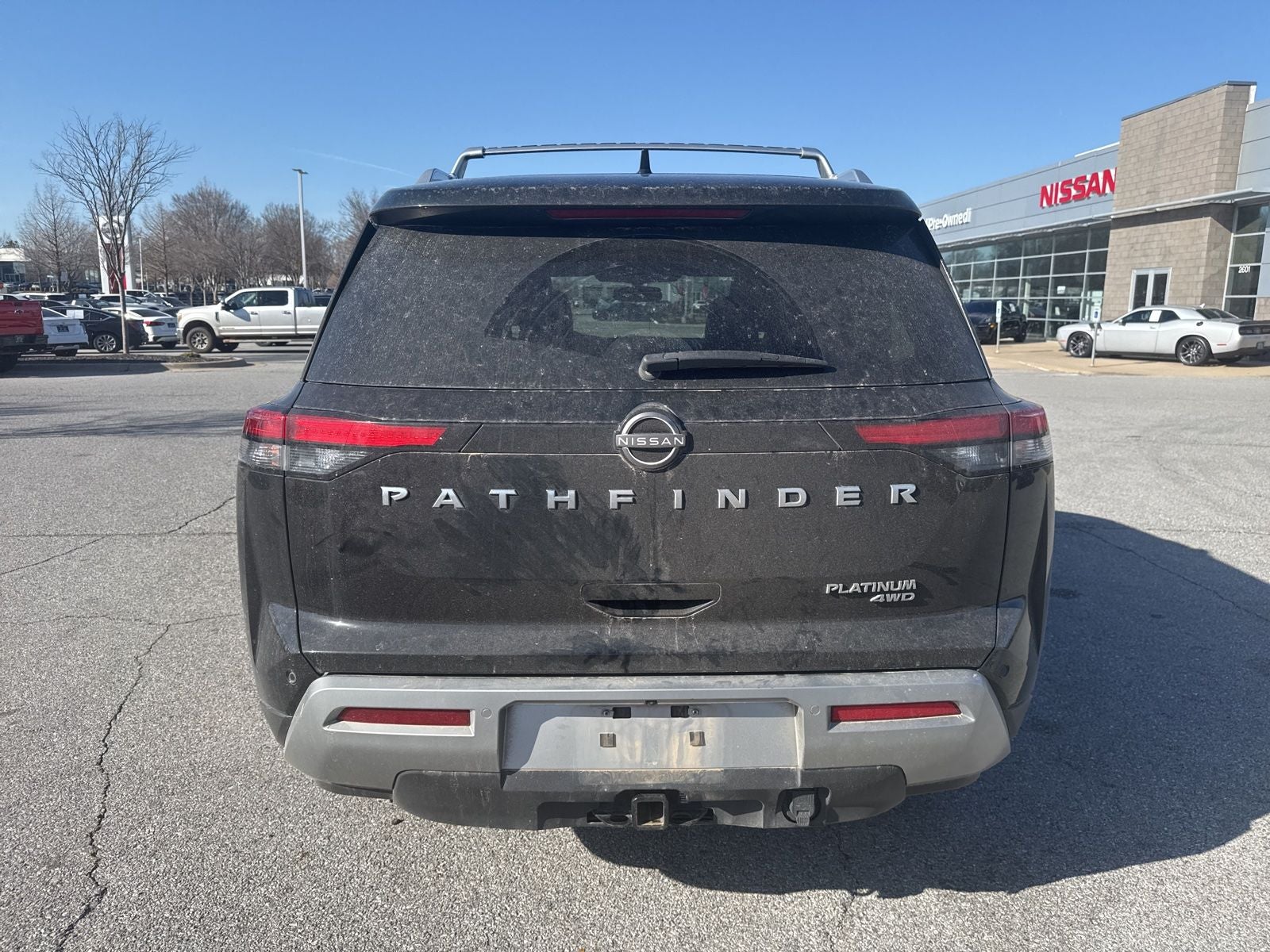 2022 Nissan Pathfinder Platinum