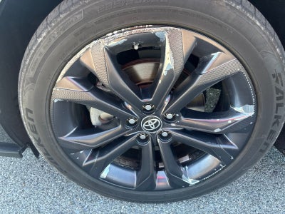 2021 Toyota Sienna XSE 7 Passenger