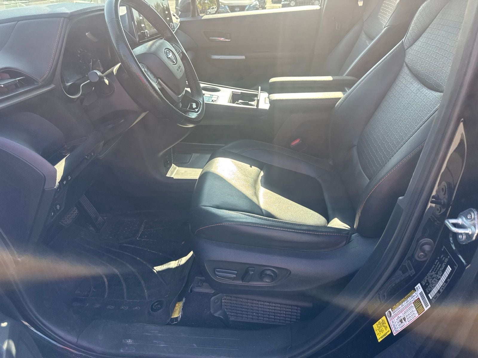 2021 Toyota Sienna XSE 7 Passenger
