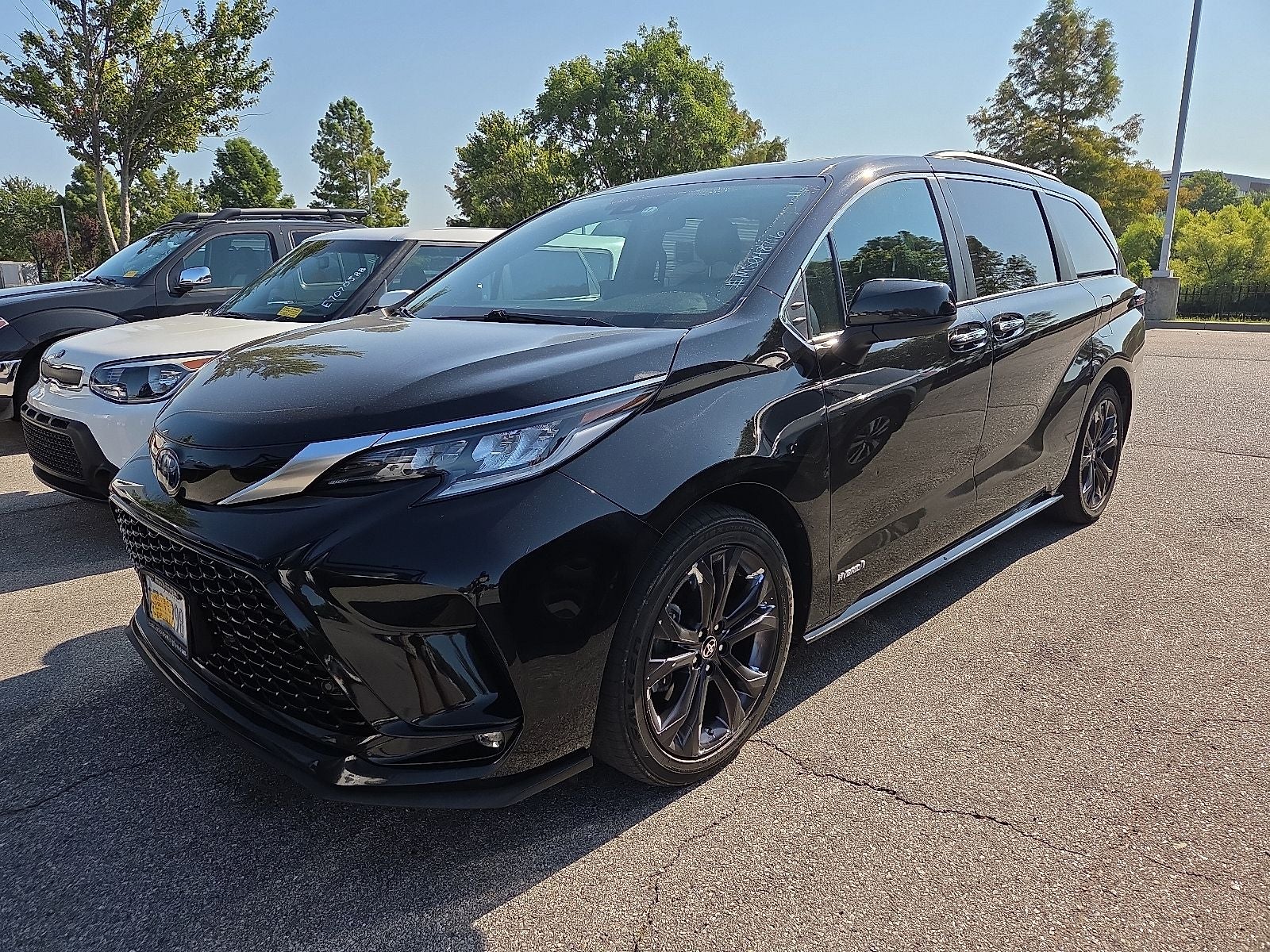 2021 Toyota Sienna XSE 7 Passenger
