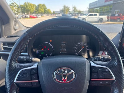 2021 Toyota Sienna XSE 7 Passenger