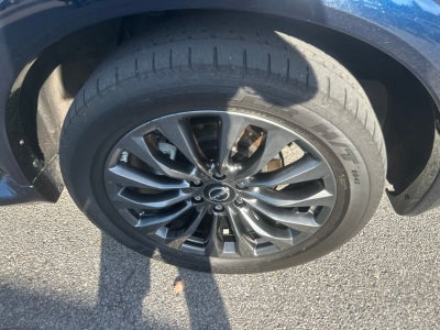 2024 Nissan Armada Platinum