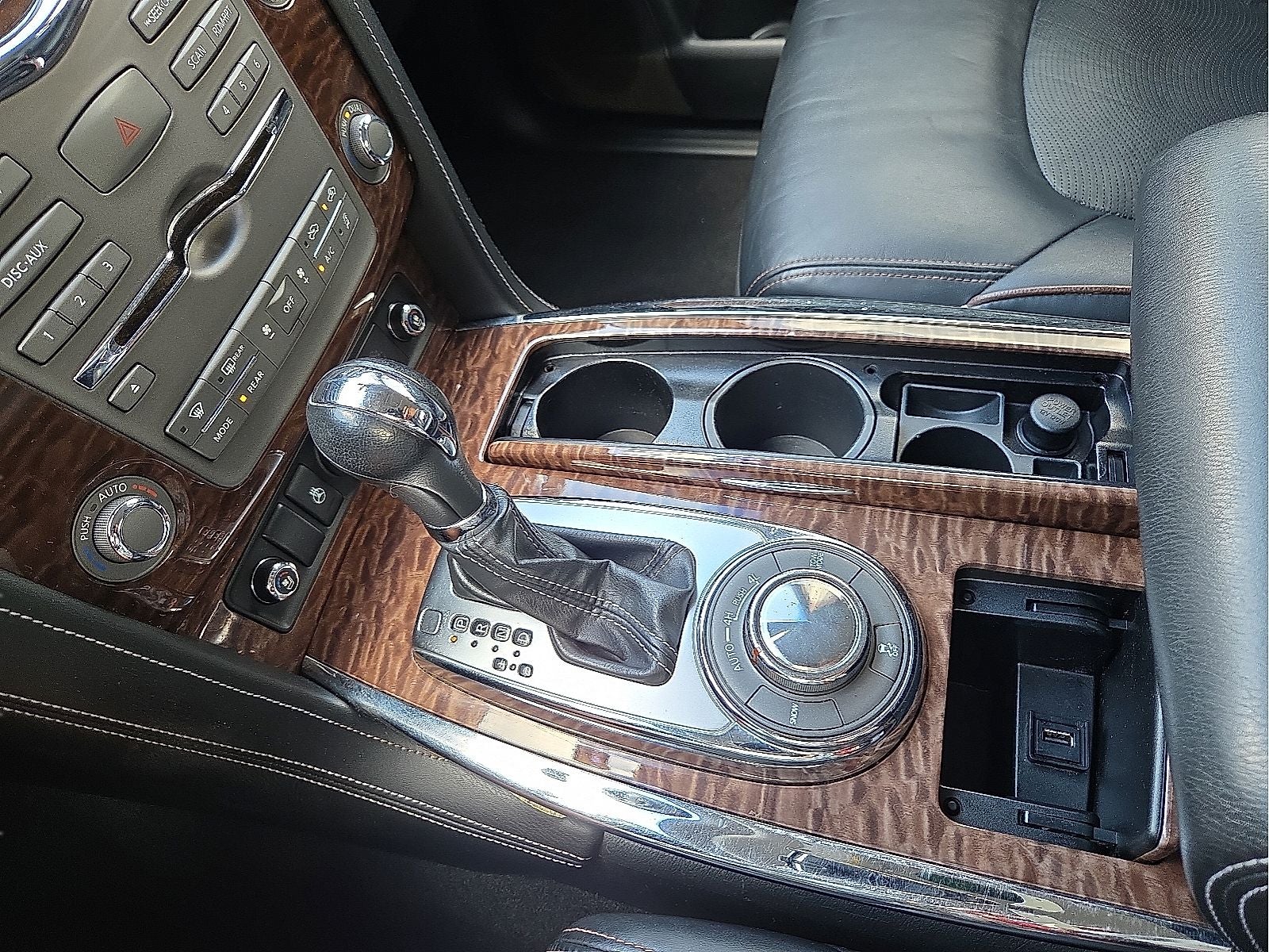 2017 Nissan Armada Platinum
