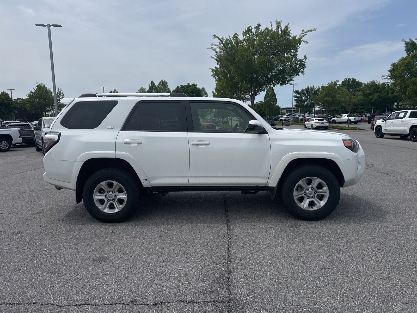2024 Toyota 4Runner SR5