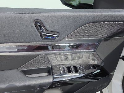 2025 BMW 7 Series 740i xDrive