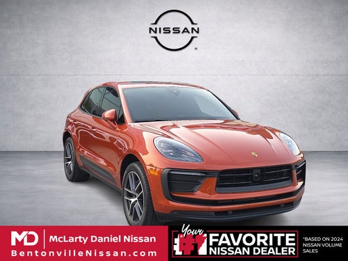 2023 Porsche Macan T